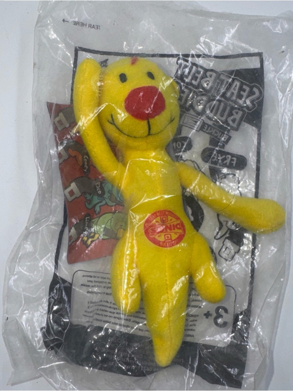 Sonic Drive-In Wacky Pack Seat Belt Buddies Frye 2006 5.5" Yellow Plush Animal